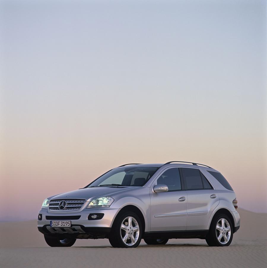  Mercedes-Benz ML-Class 2006 года  (фото 281 из 400)